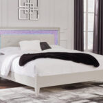 Zyniden Upholstered Bed