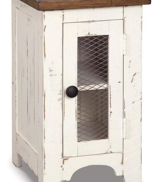Wystfield Chairside End Table