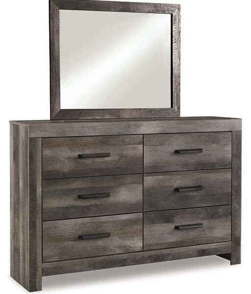 Wynnlow Dresser and Mirror
