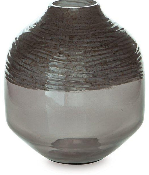 Harpwick Vase